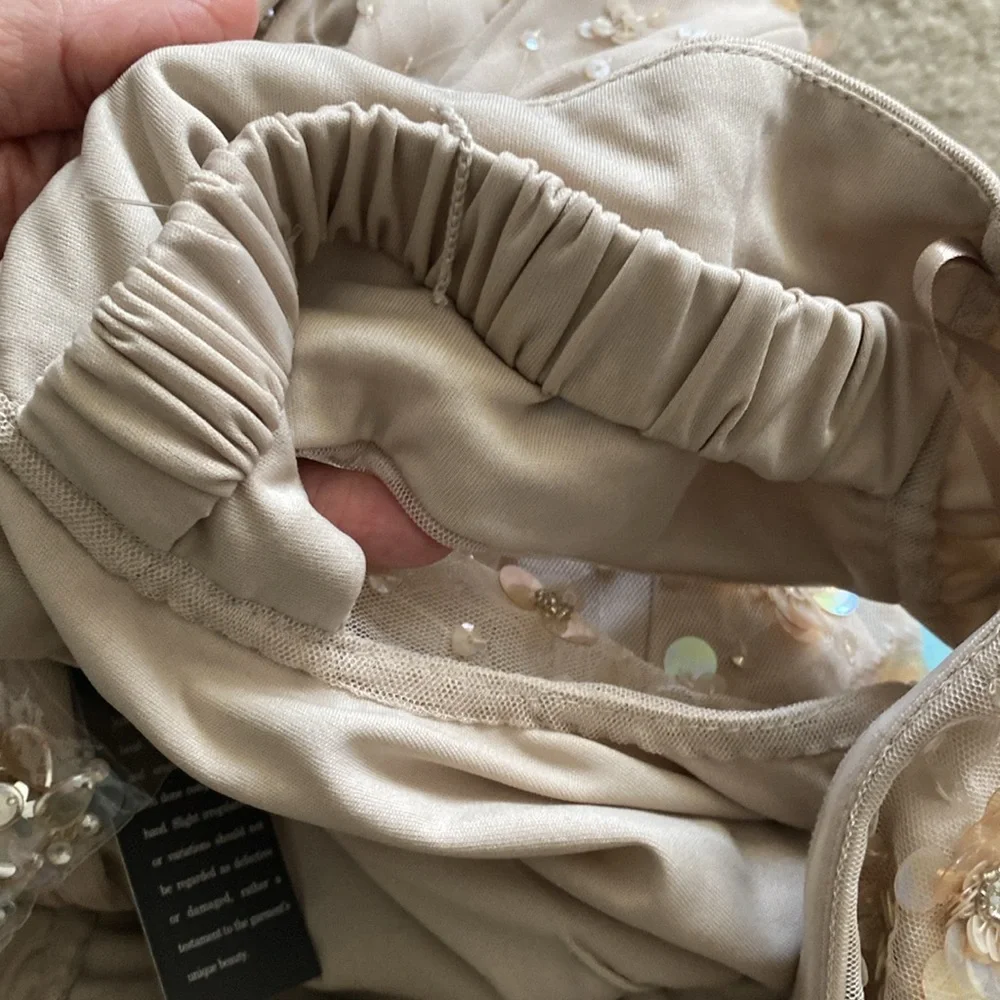 Adrianna Papell NWT off shoulder size 14 gown - Picture 16 of 16